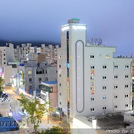 Yeosu Mj Motel Esterno foto
